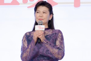 映画『いのちの停車場』公開記念舞台あいさつに登場した南野陽子