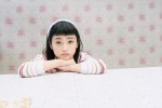 【写真】『クリエイターズ・ファイル』安達祐実、パッツン前髪で“6歳の天才子役”姿に