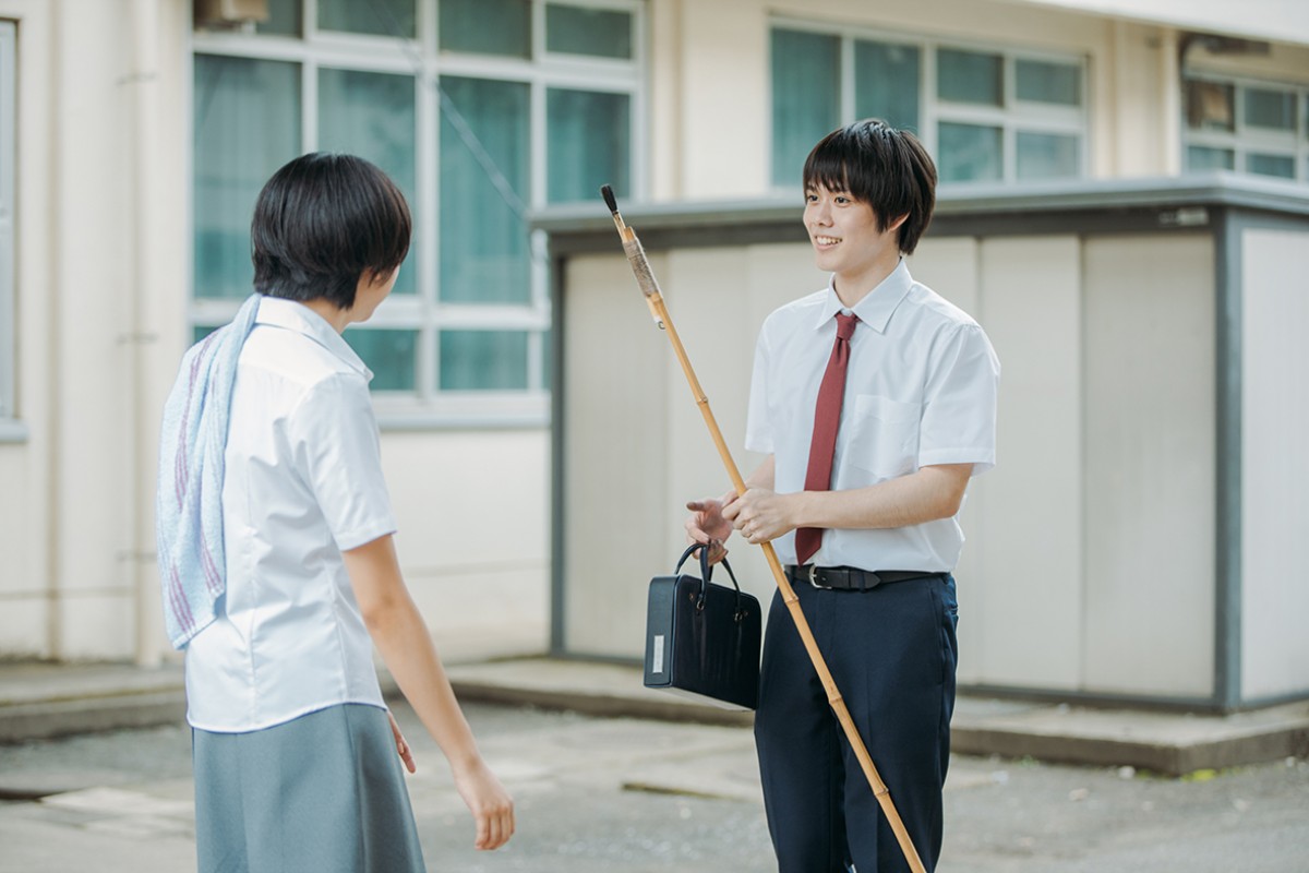 『ドラゴン桜』健太役で話題の細田佳央太、新作映画でシャイな高校生に　『子供はわかってあげない』場面カット公開