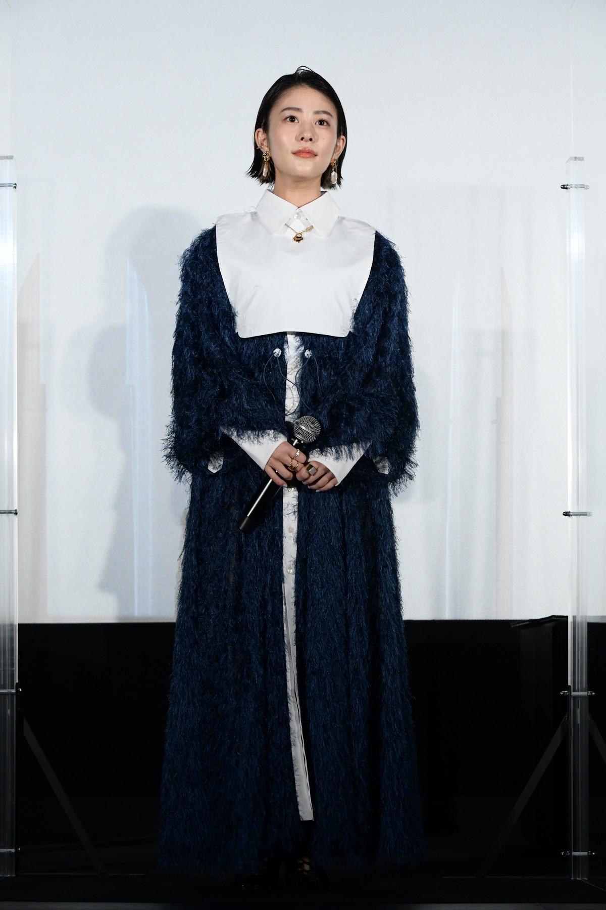 菅野美穂、10年ぶりの主演映画公開に笑顔「みなさんとお会いできてうれしい」