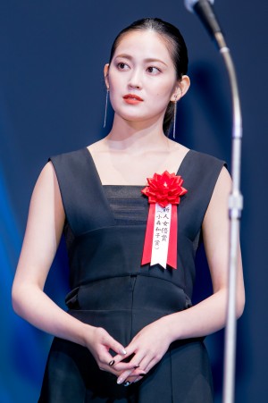 第30回日本映画批評家大賞授賞式に出席した吉本実憂