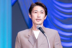 第30回日本映画批評家大賞授賞式にプレゼンターとして出席した窪塚洋介