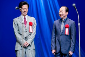 第30回日本映画批評家大賞授賞式に出席した津田寛治、中村梅雀