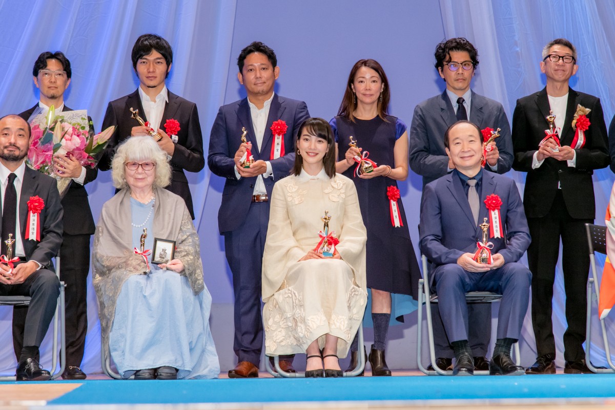 のん、主演女優賞に感慨「この道を頑張っていきたい」　新人男優賞・奥平大兼は「自分に自信が持てるように」