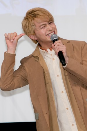 映画『ブルーヘブンを君に』公開直前イベントに登場した小林豊