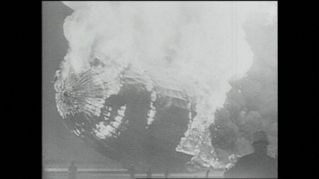 『ダークサイドミステリー　空のタイタニック・ヒンデンブルク爆発の謎 ～飛行船黄金時代の光と闇～』より