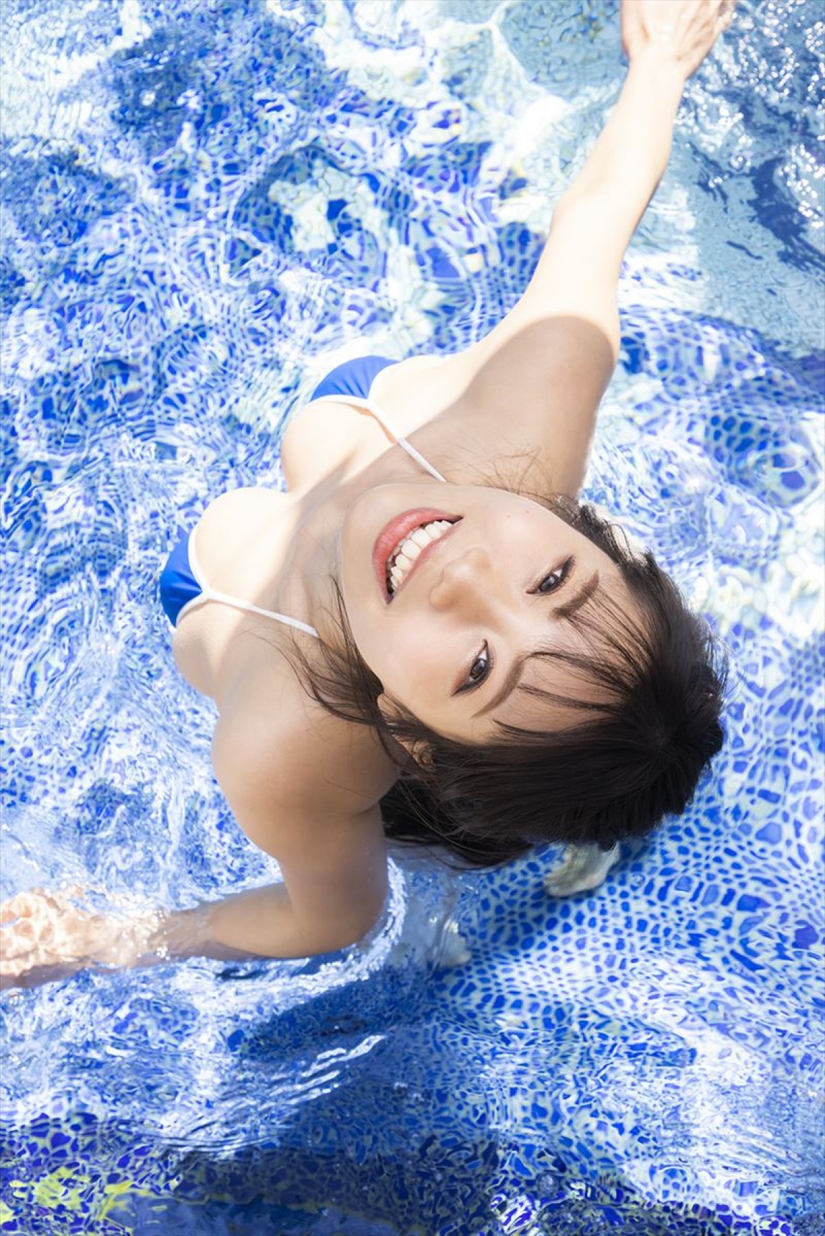 鈴木ふみ奈　“過去最大露出”　ハイレグ姿も初解禁　セルフプロデュース写真集