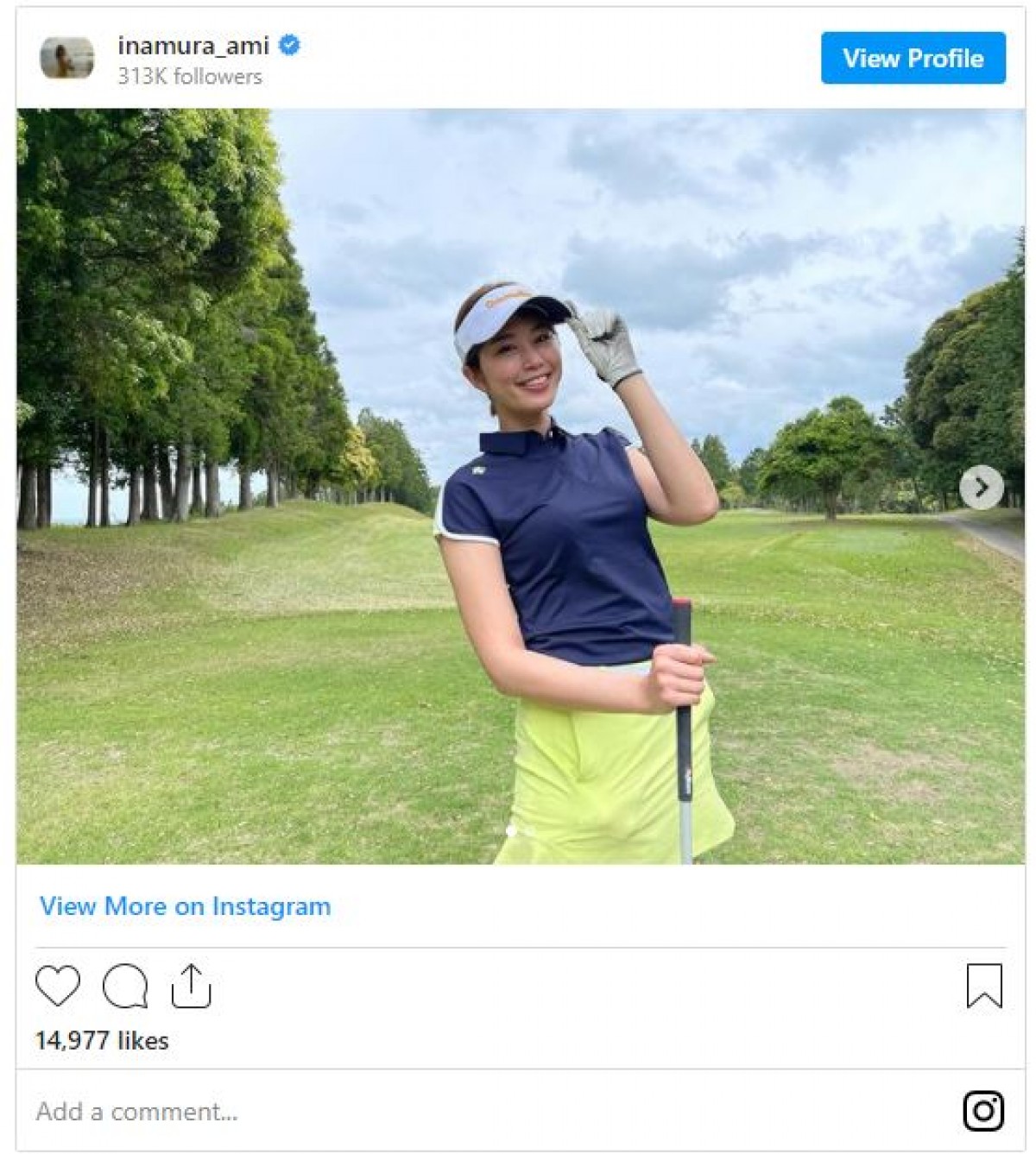 稲村亜美、爽やかゴルフウエア姿　「今年こそ100きるぞ」　決意に応援の声