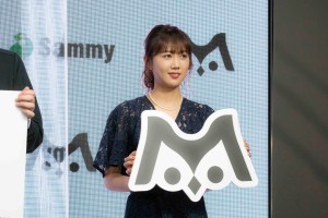 サミー 新規事業「m」に関する発表会に登場した永島聖羅