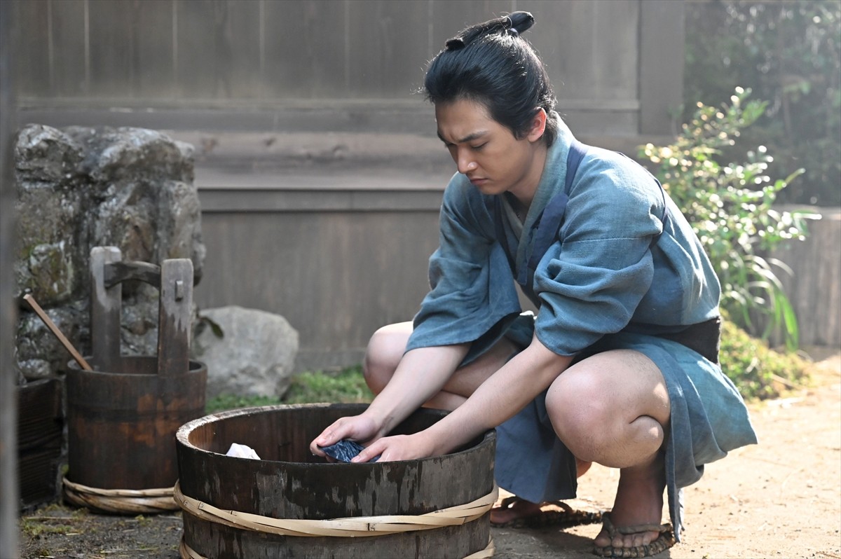 『青天を衝け』“篤太夫”吉沢亮＆“慶喜”草なぎ剛、絆の深まりに反響「慶喜様が笑った！」