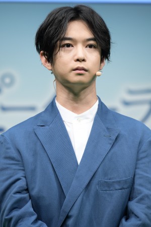 映画『ピーターラビット2／バーナバスの誘惑』ウサギ“超まみれ”イベントに登場した千葉雄大