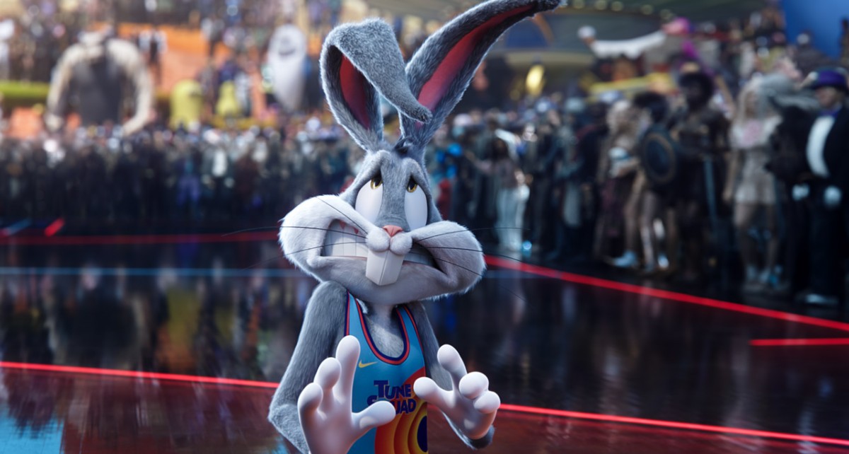 NBAレブロン・ジェームズ、ワーナー人気キャラと大暴れ『スペース・プレイヤーズ』8.27公開