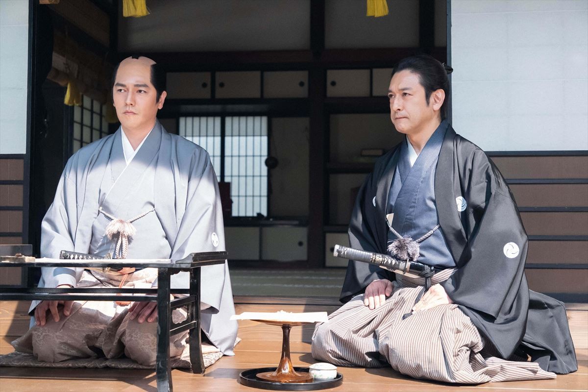 『青天を衝け』“慶喜”草なぎ剛「おぬしの顔に見入り聞いていなかった」“篤太夫”吉沢亮との掛け合いに反響