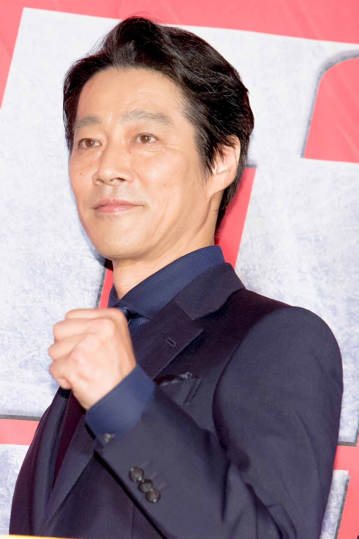 岡田准一、平手友梨奈に「髪の毛上げなさい」　“お父さん”っぷり明かす