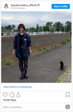 倉科カナ、にゃんこと2ショット　※「倉科カナ」インスタグラム