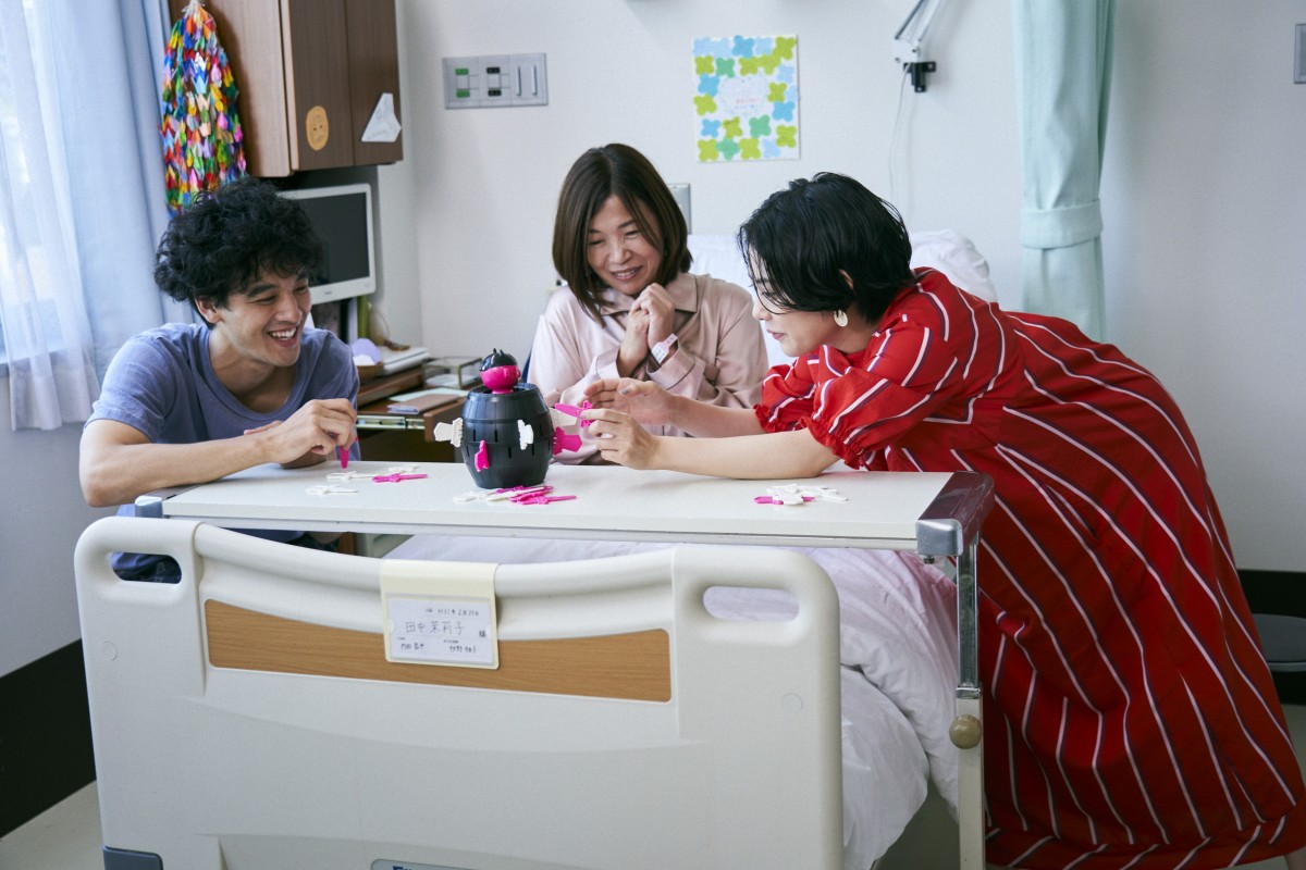 高畑充希＆大久保佳代子ら、映画愛にあふれる姿を捉えた『浜の朝日の嘘つきどもと』場面写真解禁