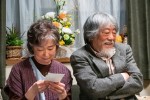 映画『キネマの神様』場面写真（左から）宮本信子、沢田研二