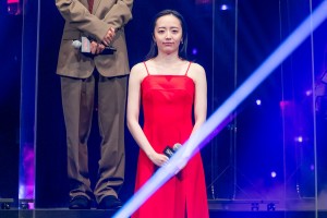 ドラマ『全裸監督 シーズン２』ワールドプレミアに登場した森田望智