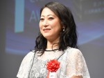 「第28回日本映画批評家大賞」授賞式、助演女優賞を受賞した友近
