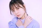 【写真】日向坂46・小坂菜緒1st写真集　表紙＆裏表紙のかわいすぎるカット