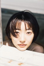 武田玲奈の新たな魅力　4人の写真家が引き出す　3rd写真集発売