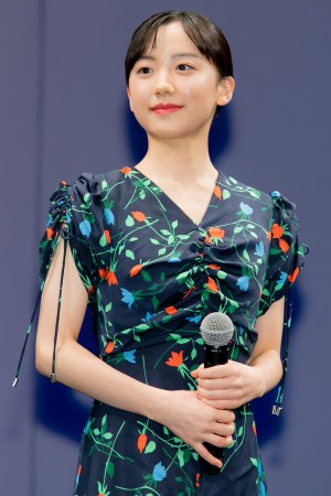 映画『ゴジラvsコング』ジャパンプレミアイベントに登場した芦田愛菜