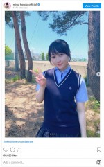 本田望結、爽やかな夏の制服姿！　※「本田望結」インスタグラム