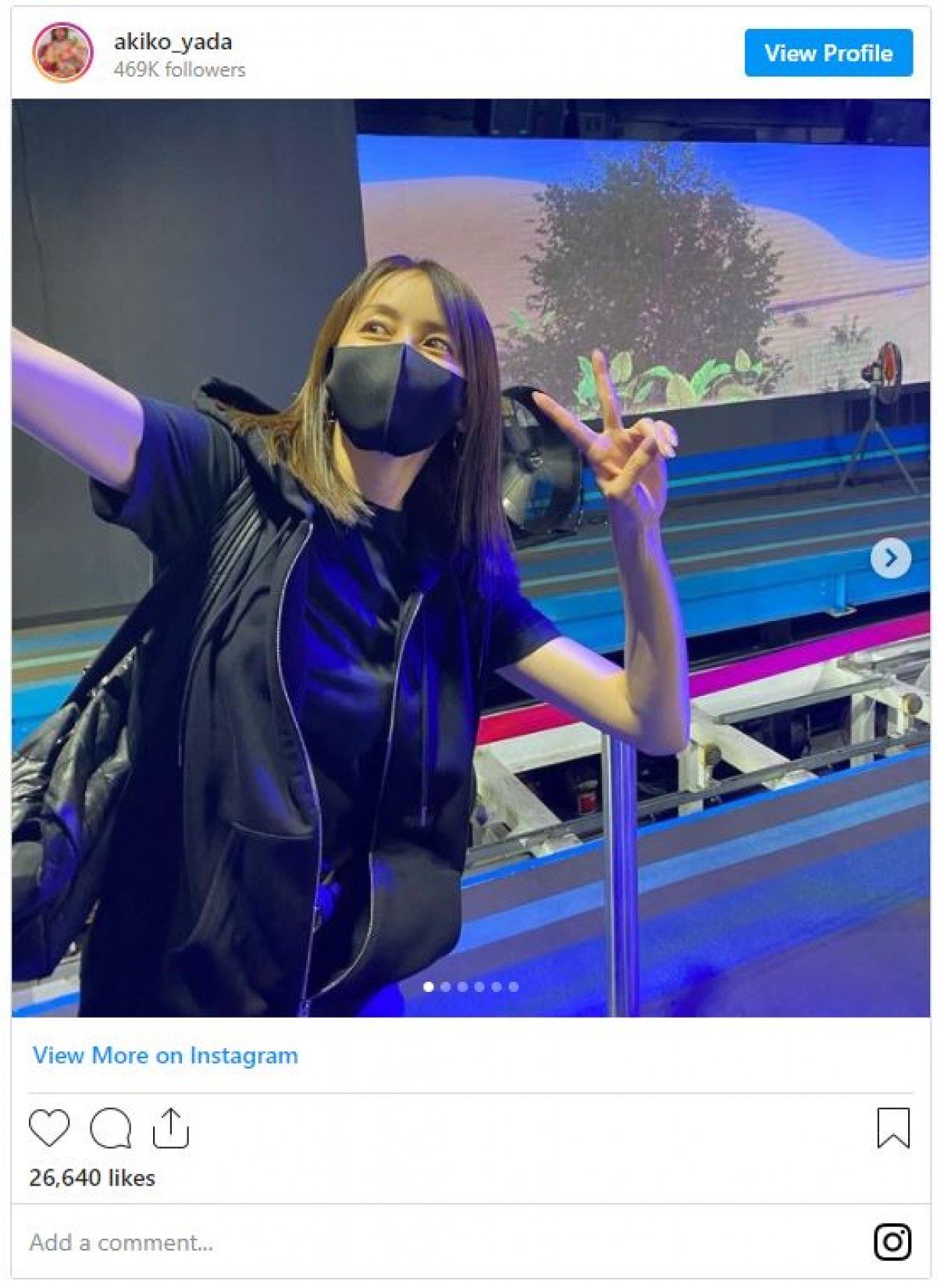 矢田亜希子、息子らと富士急へ　アクティブな“遊園地コーデ”に「カッコいい」の声