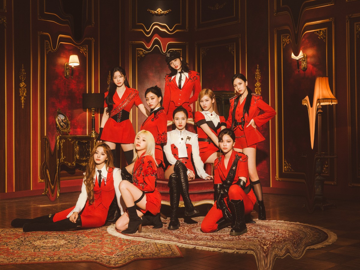 TWICE、新曲「Perfect World」MV解禁　自信に満ちあふれた“強い女性”を表現