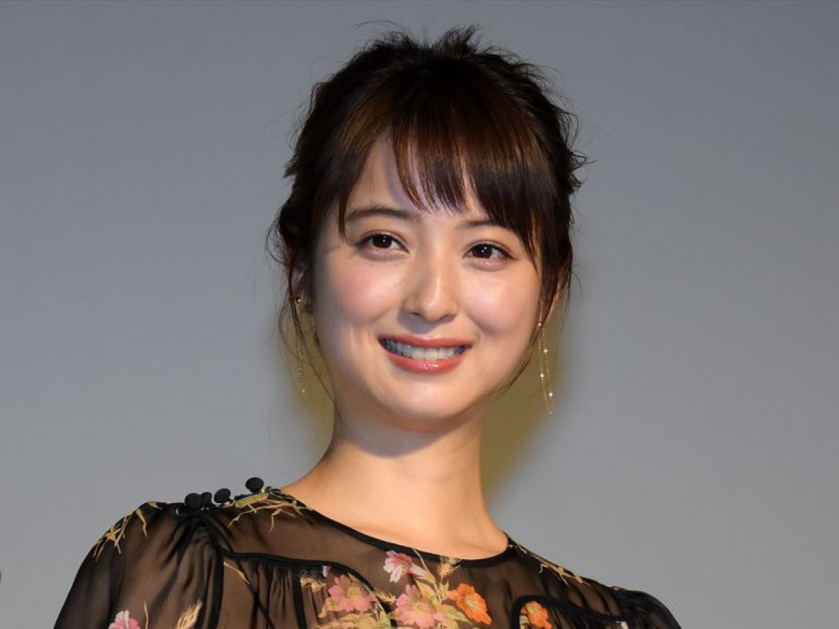 佐々木希(2017年撮影)