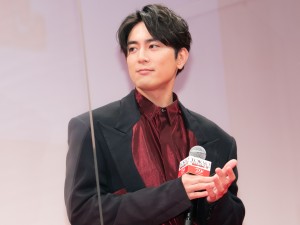 映画『東京リベンジャーズ』リベンジプレミアイベントに登場した間宮祥太朗