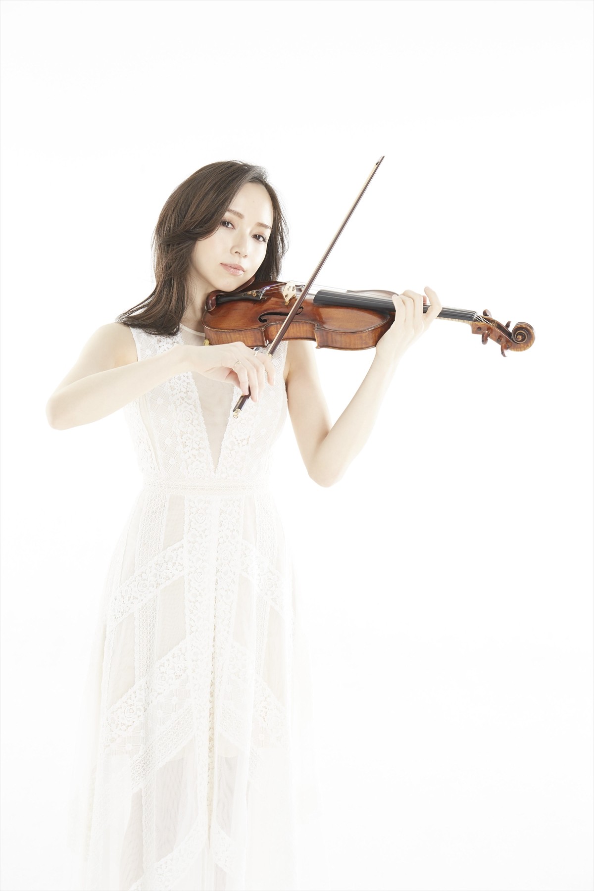 『THE MUSIC DAY』市來玲奈アナ、グループ卒業以来7年ぶりに乃木坂46とパフォーマンス