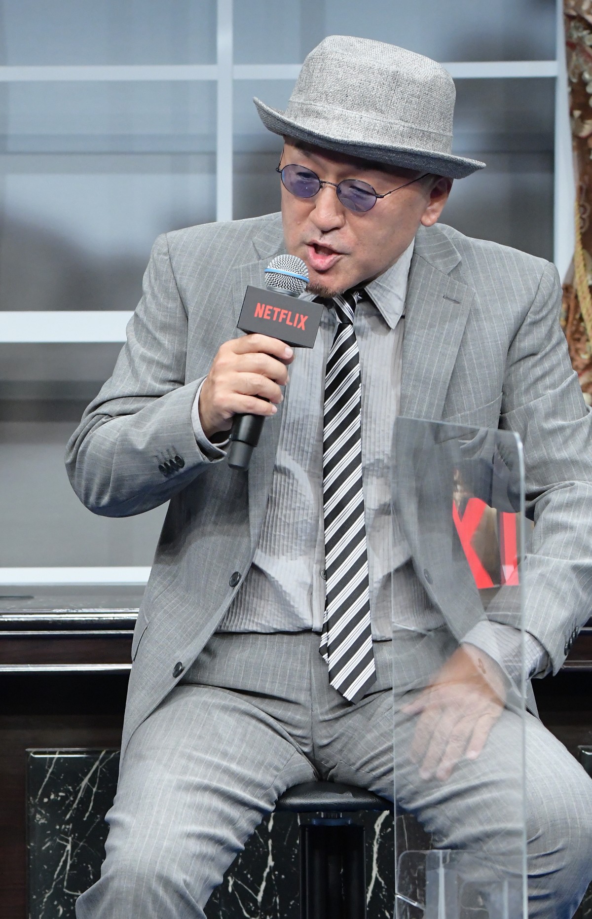 城田優、『バイオハザード』“レオンが城田に似てきている説”　「本当に光栄」