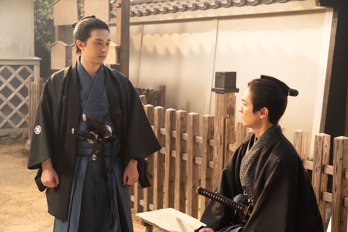 『青天を衝け』“慶喜”草なぎ剛の軍服姿に歓喜の声「ちょんまげ洋装も素敵」