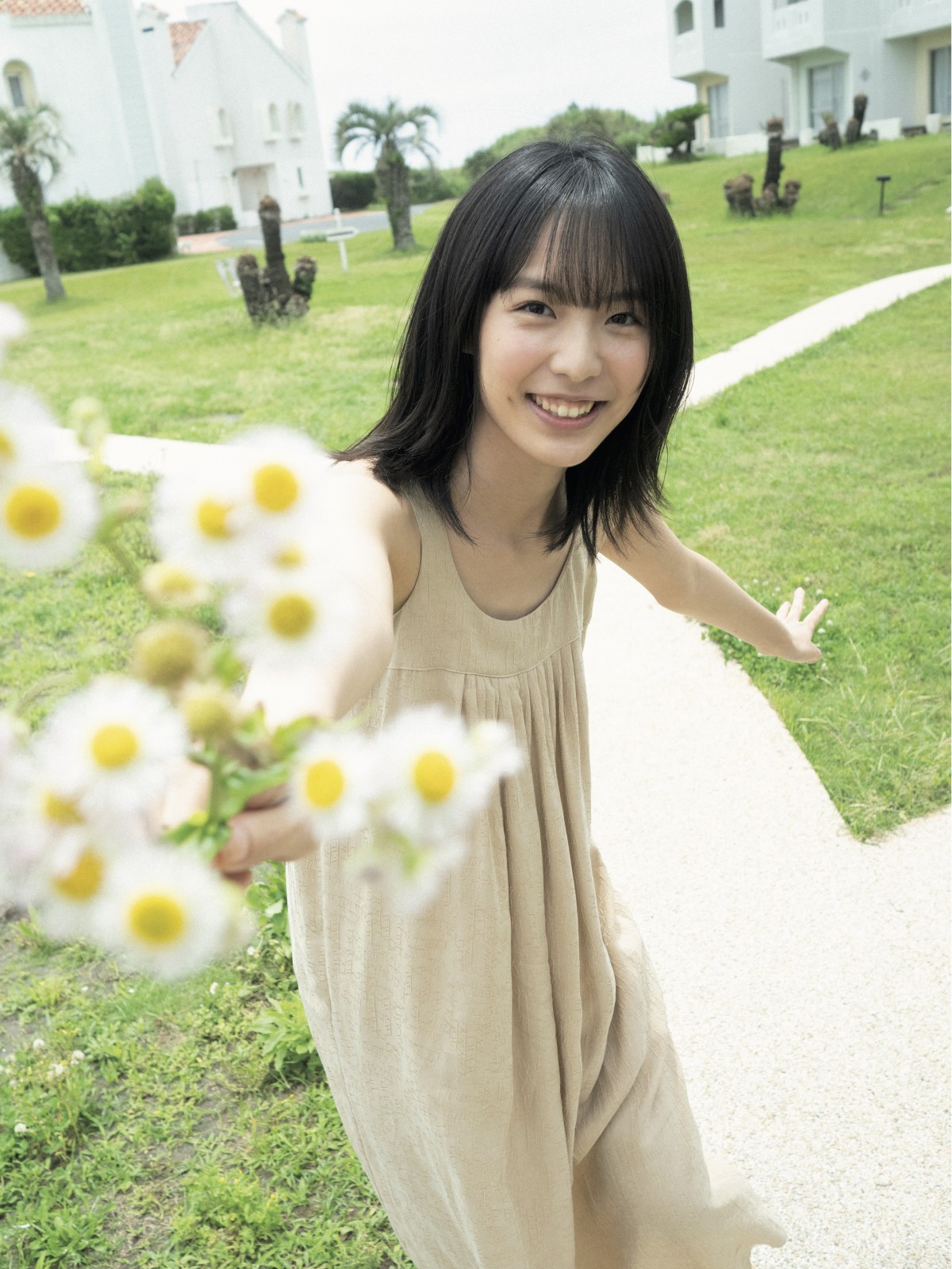 朝ドラ『べっぴんさん』から5年　芳根京子の素顔を撮り下ろし10ページグラビア