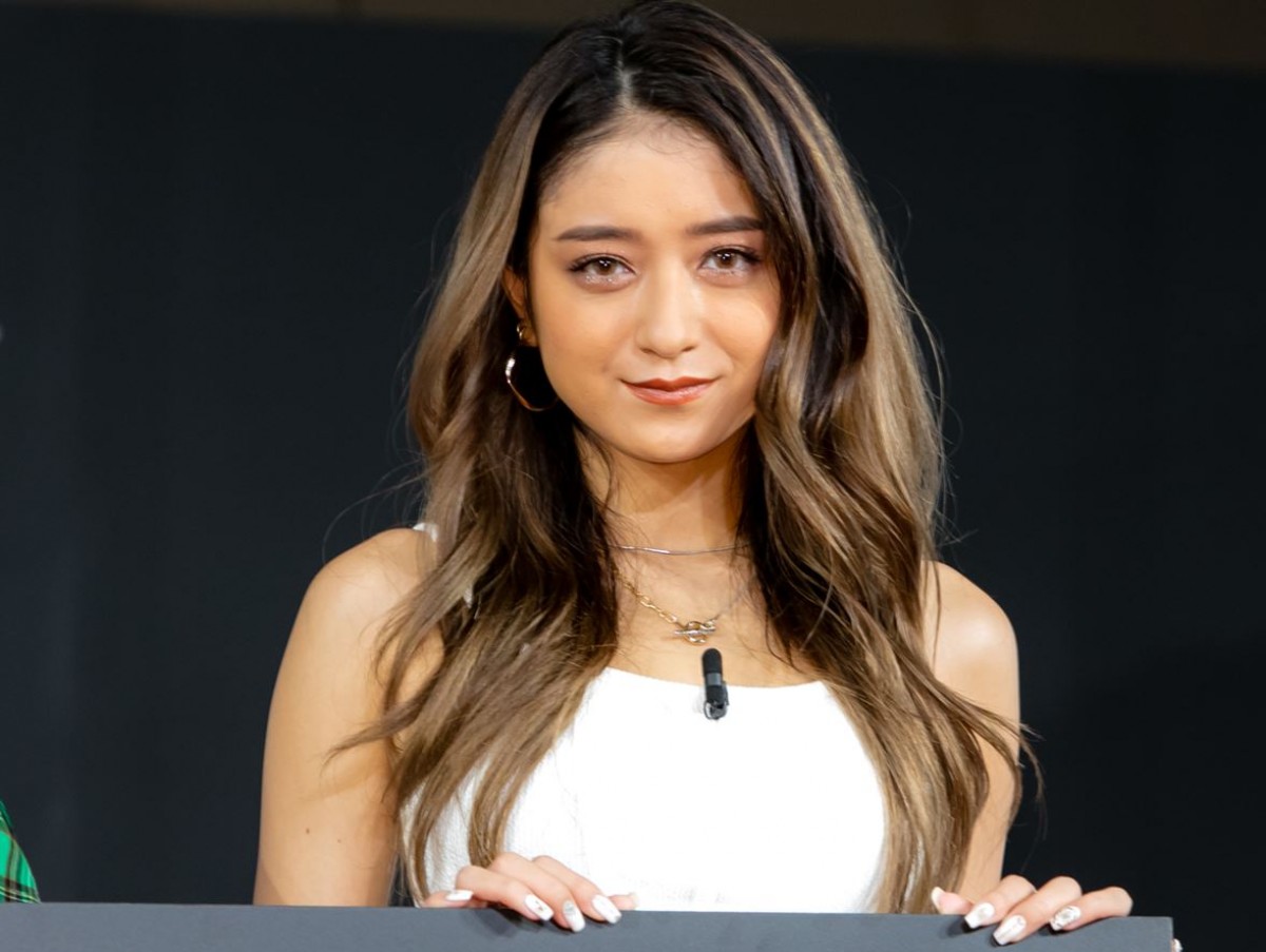 みちょぱ、“ワイルド・スピード感”を意識したファッションで登場　吹き替えでの後悔も