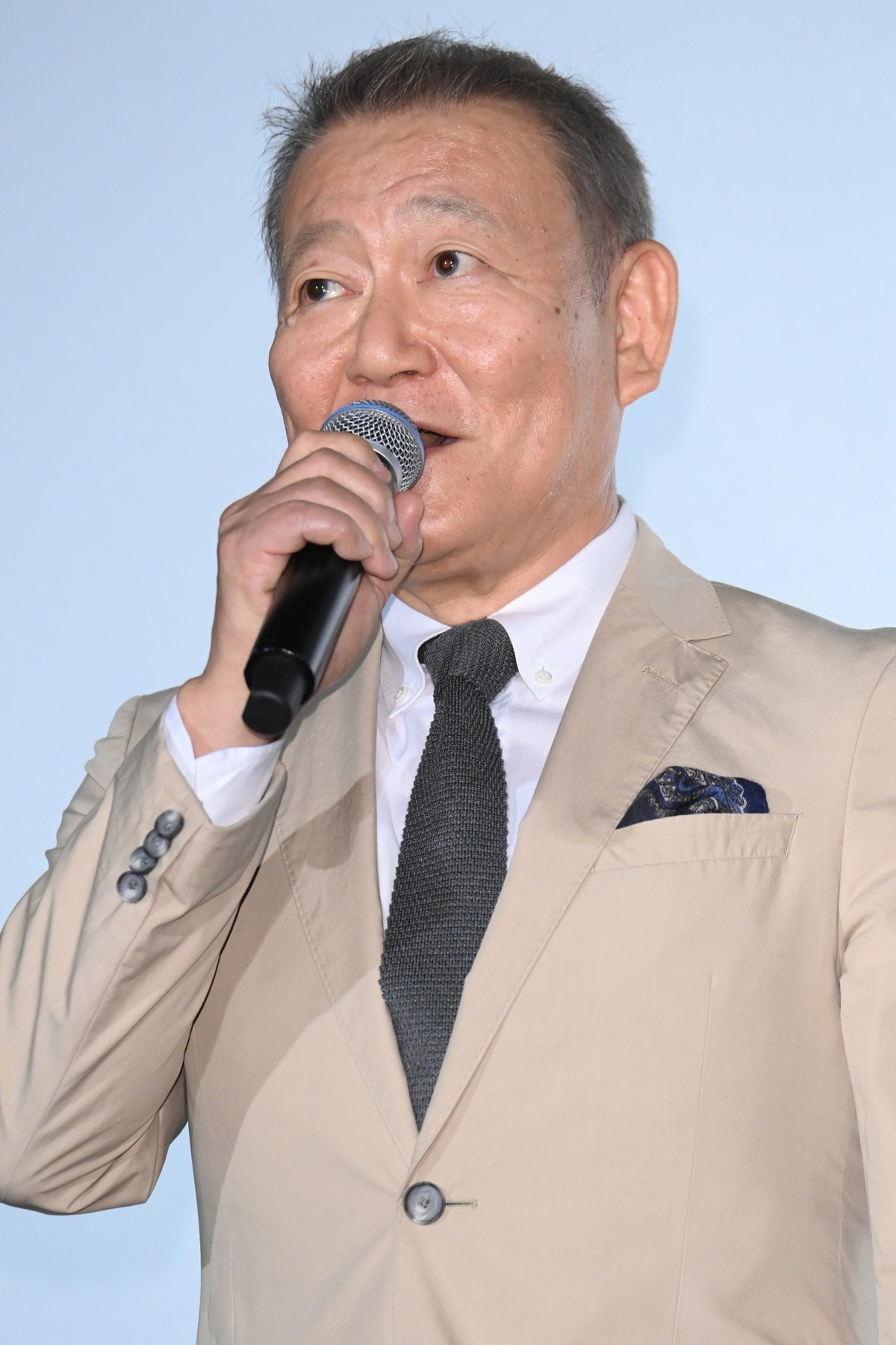 有村架純＆柳楽優弥、三浦春馬さんとの共演シーン回顧「手を握らせてもらった」