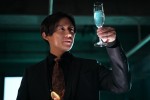 ABEMAオリジナルシリーズ新作ドラマ『酒癖50』場面写真（小出恵介）