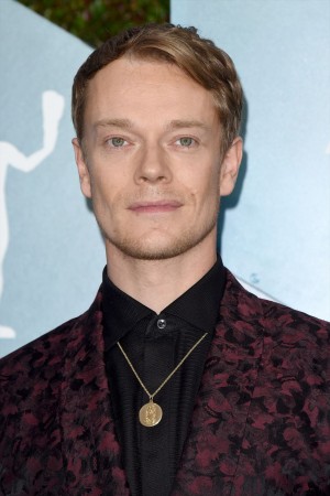 アルフィー・アレン