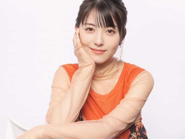 浜辺美波が大人っぽい 新任教師姿に反響 なんて美人な先生 生徒からモテモテ 21年7月9日 エンタメ ニュース クランクイン