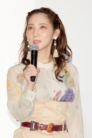 映画『100日間生きたワニ』初日舞台あいさつに登場したファーストサマーウイカ