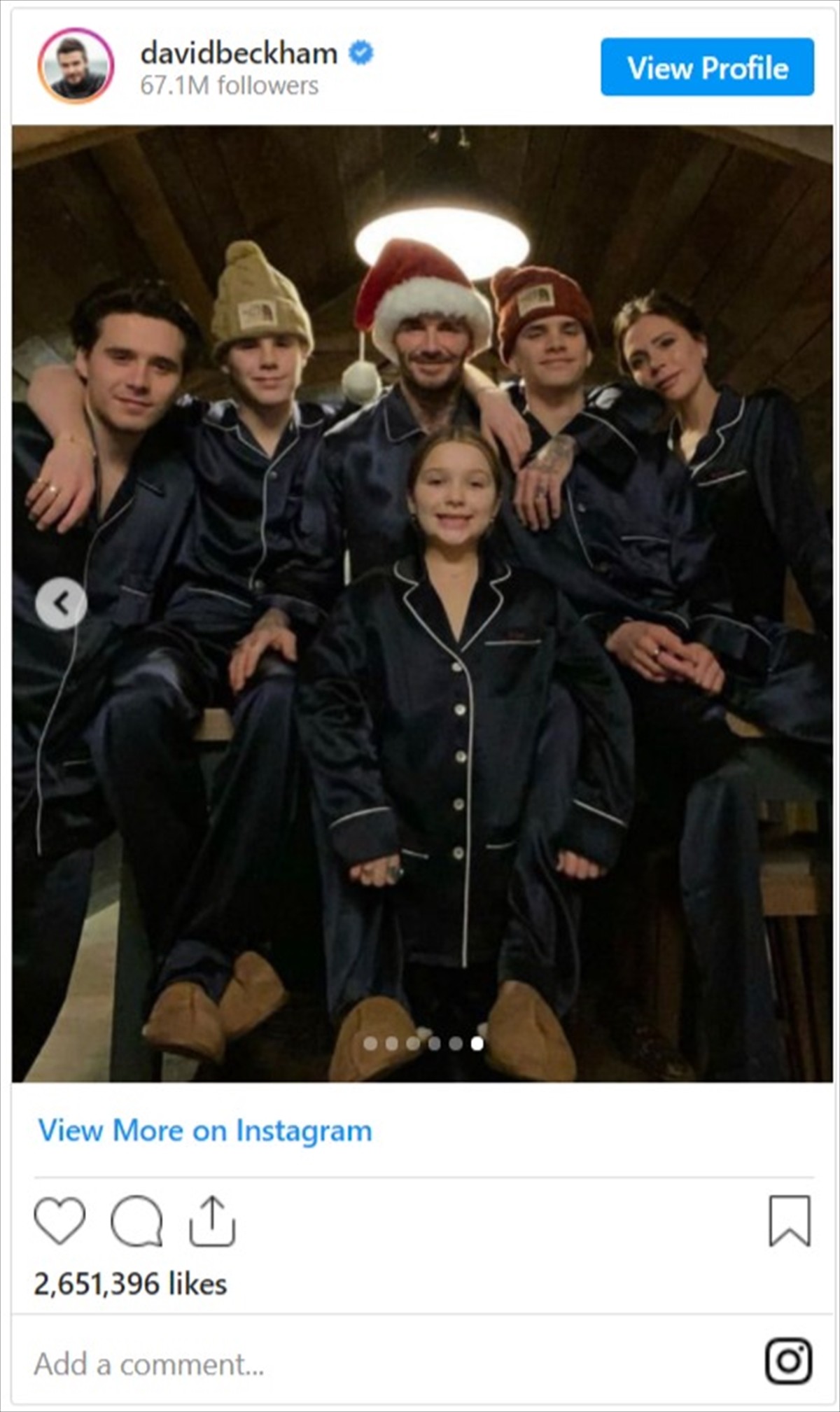 デヴィッド・ベッカム、妻ヴィクトリアと結婚22周年！　歴代ペアルック振り返りでお祝い