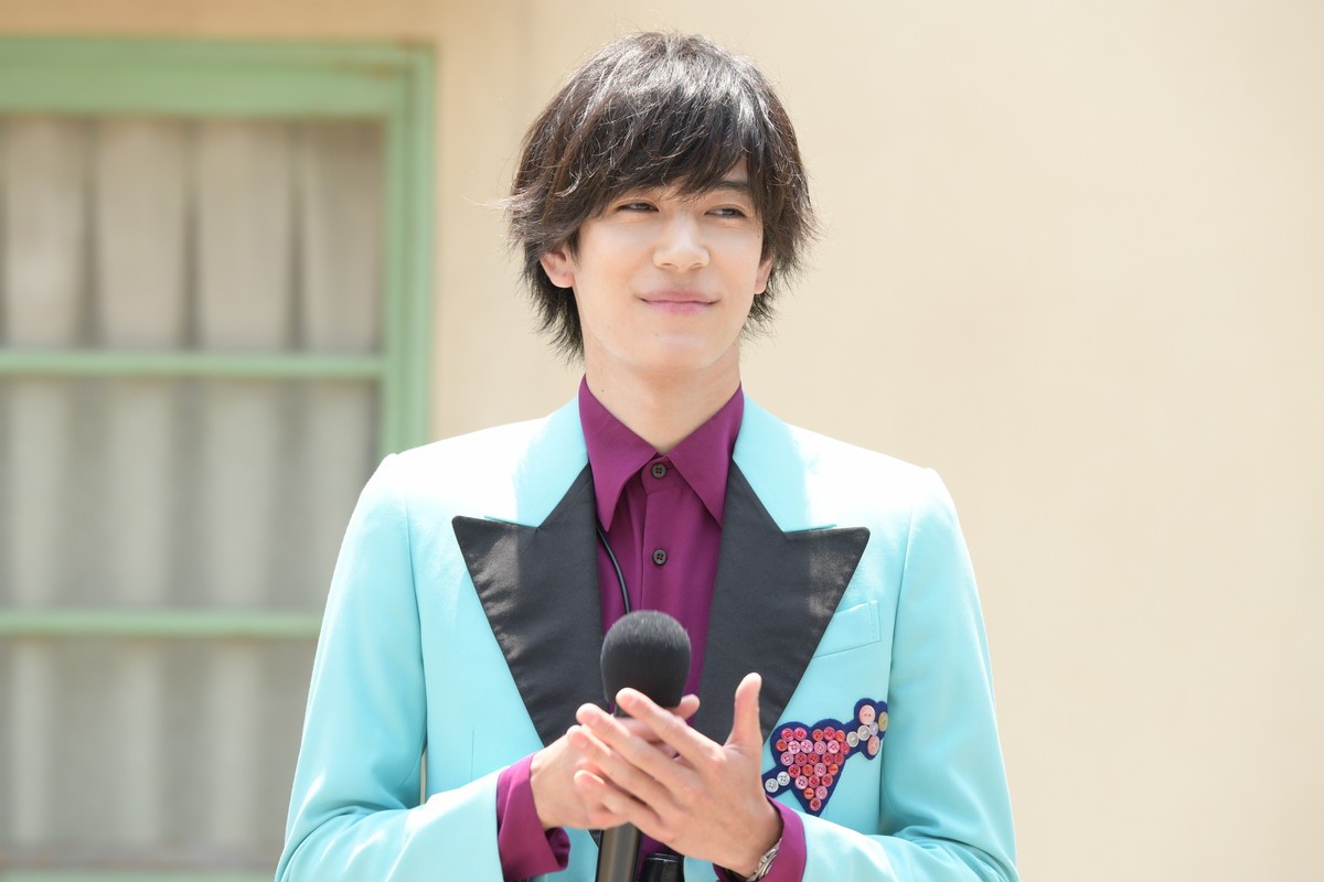 藤岡弘、『スーパーヒーロー戦記』出演　「子供たちを失望させないように」後輩ヒーローにエール