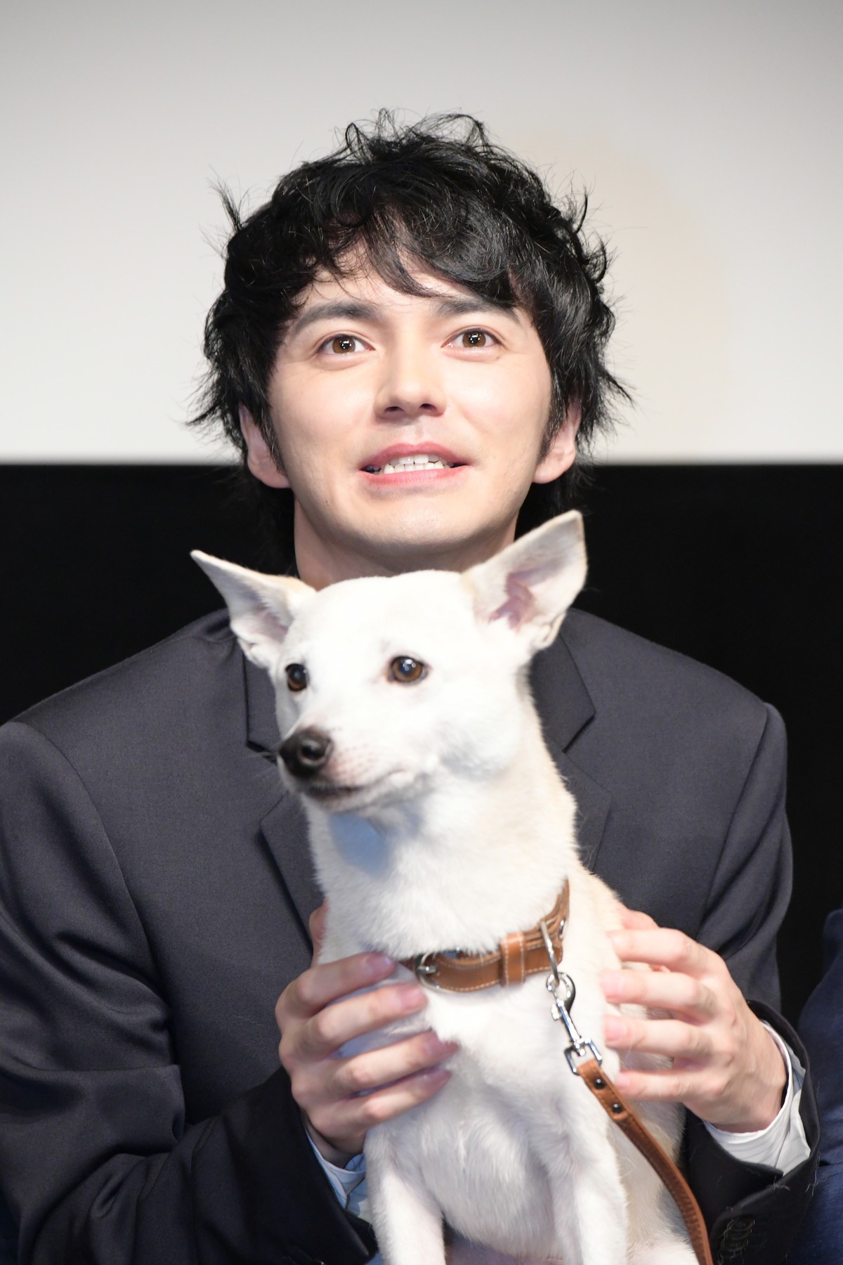 林遣都「あんな感情になったのは初めて」　保護犬との共演を振り返る