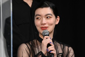 映画『サマーフィルムにのって』特別試写会イベントに登場した祷キララ