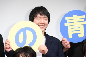 映画『サマーフィルムにのって』特別試写会イベントに登場した小日向星一