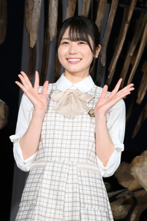 「Sony presents DinoScience 恐竜科学博 ～ララミディア大陸の恐竜物語～」に登場した日向坂46・丹生明里