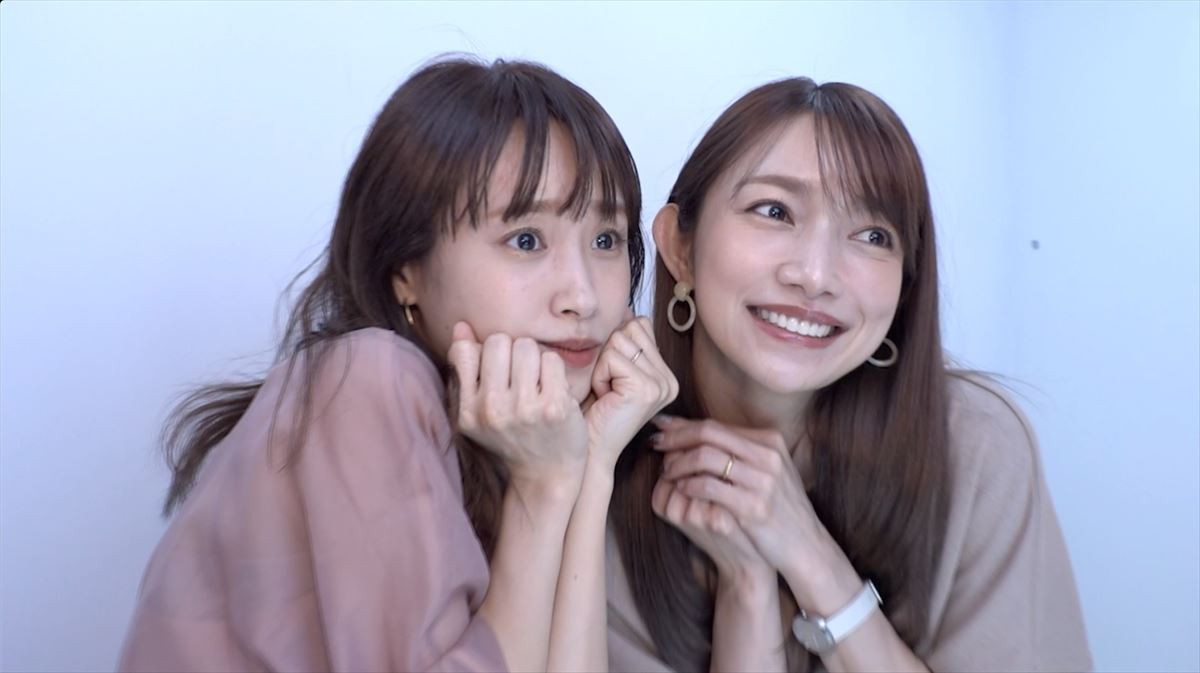YouTubeチャンネル「ゴマキのギルド」での(左から)高橋愛、後藤真希