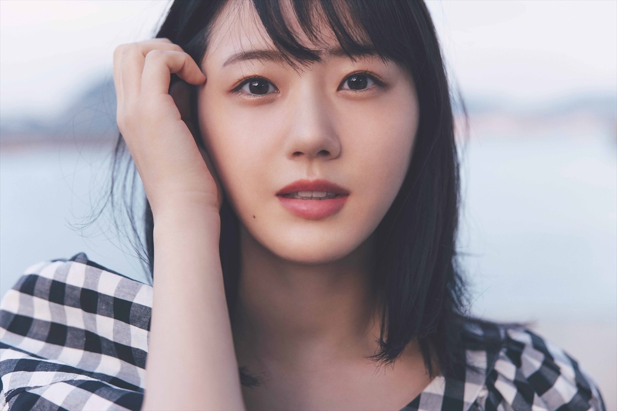 STU48不動のエース・瀧野由美子、1st写真集発売決定　実家で撮り下ろしの浴衣ショットも