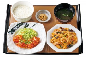 やよい軒「木須肉と鶏チリの定食」